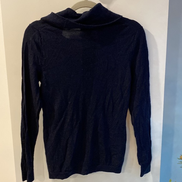 ELLEN TRACY extra fine merino wool cowl funnel neck sweater navy L turtleneck - Picture 4 of 4